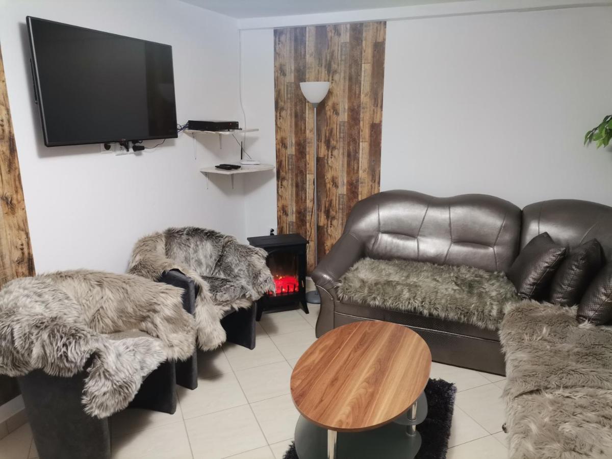 Apartman Ustie Trstená エクステリア 写真